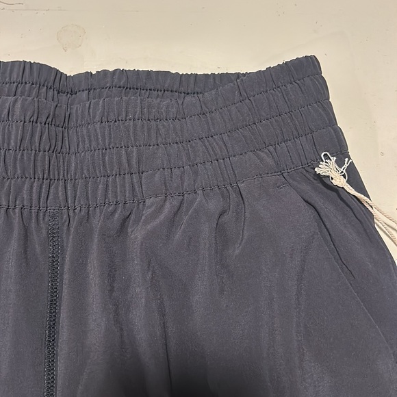 Women’s yoga joggers - Picture 3 of 8